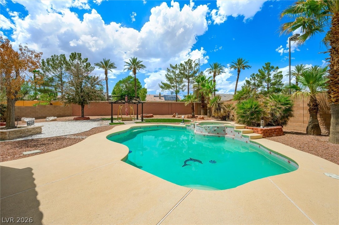 7337 Bermuda Island Street, Las Vegas, NV