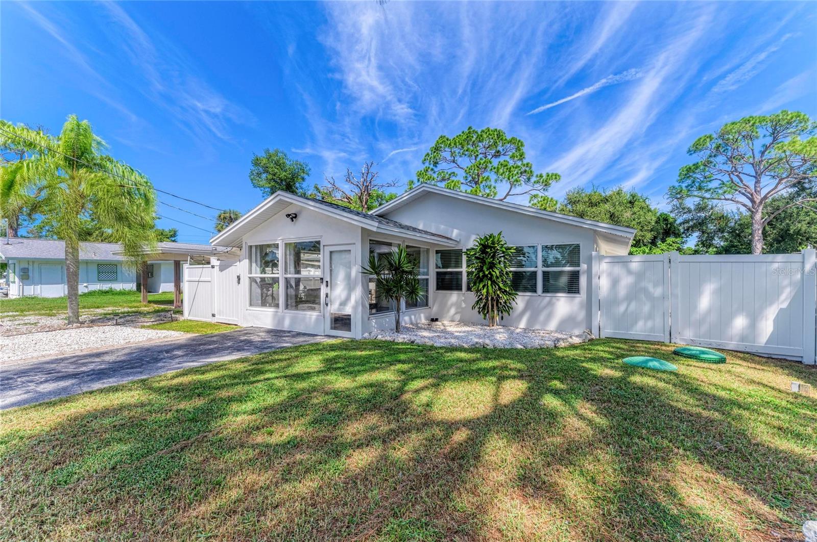 Open house at 1841 JOYCE ST