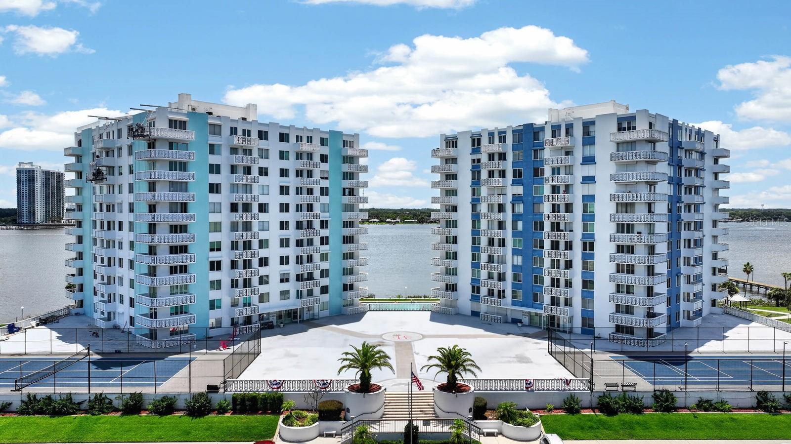 Open house at 925 N HALIFAX AVE #710