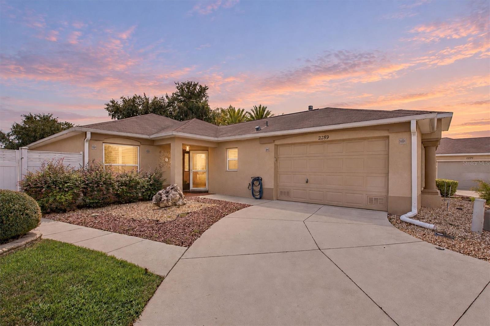 2289 SWANSEA TER, THE VILLAGES, FL