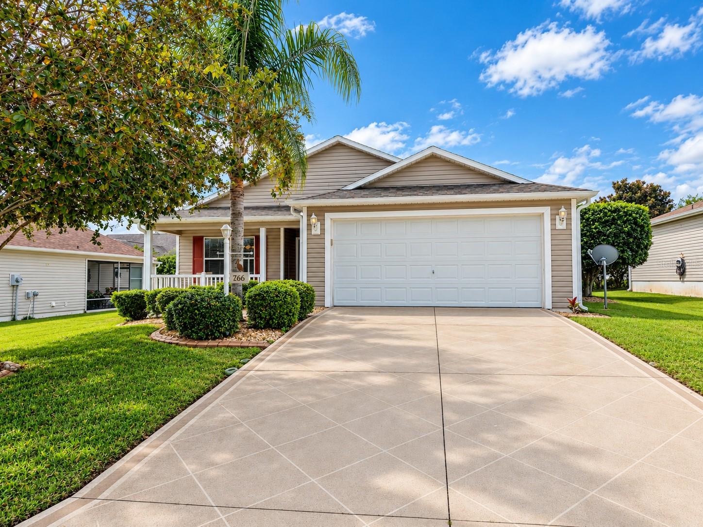 766 BARTLET LN, THE VILLAGES, FL