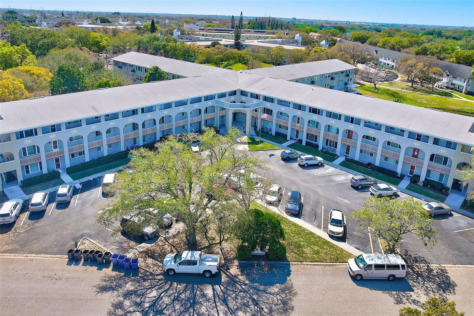 Open house at 2229 AMERICUS BLVD W #25
