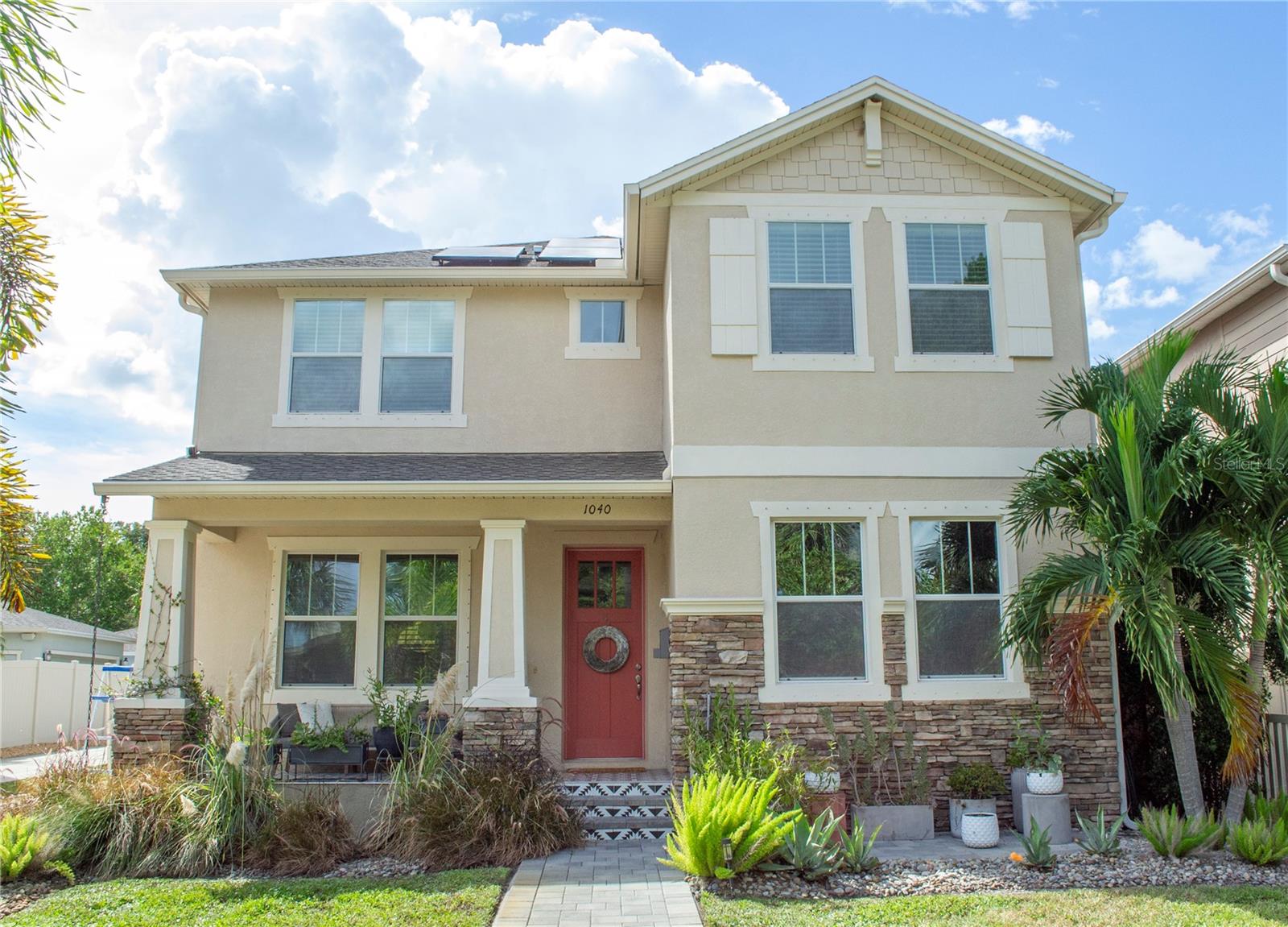 Open house at 1040 10TH ST N